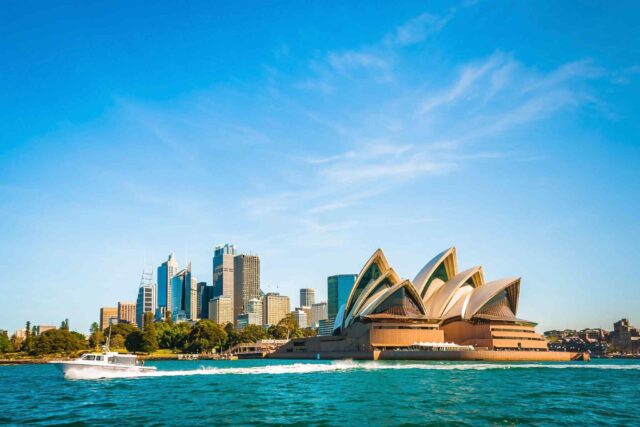 https://dubaiexcursionsguide.com/wp-content/uploads/2018/09/destination-sydney-08-640x427.jpg